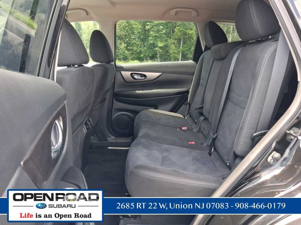 2015 Nissan Rogue SV