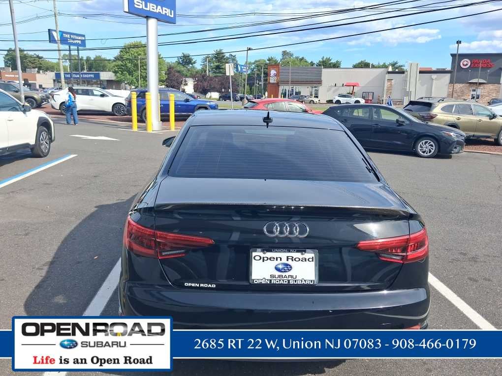 2017 Audi A4 Season of Audi Premium