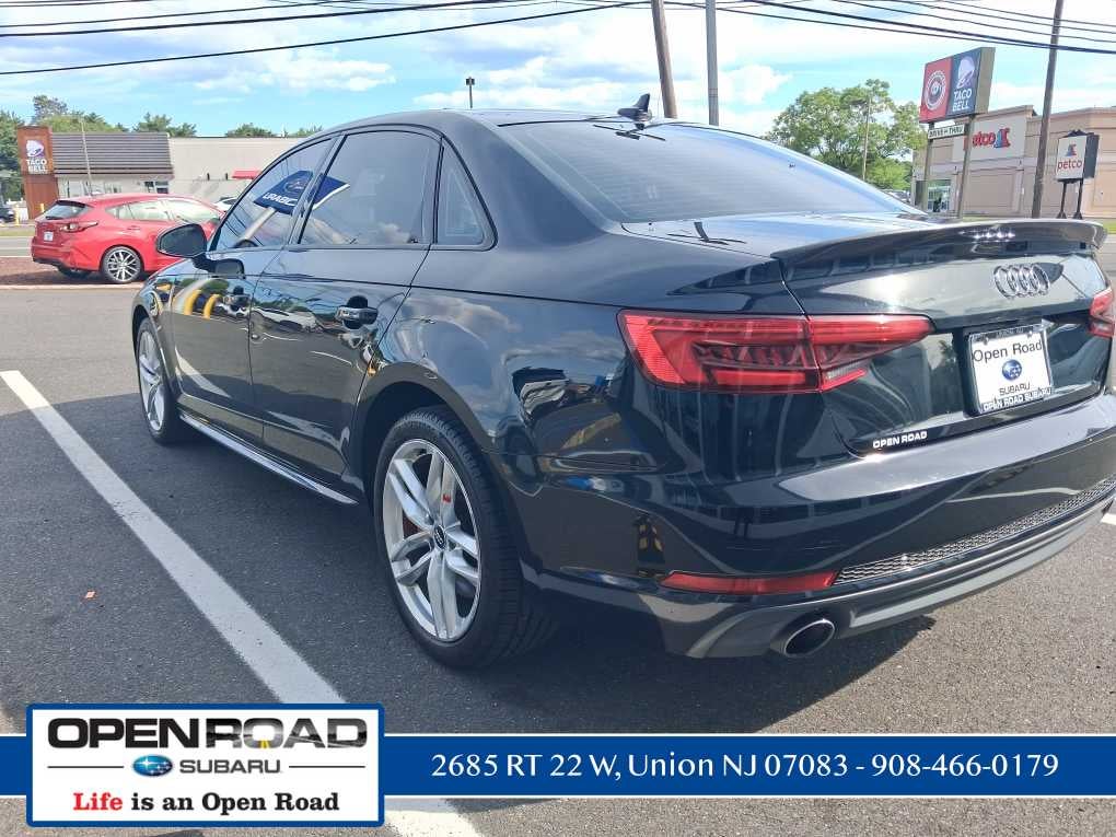 2017 Audi A4 Season of Audi Premium