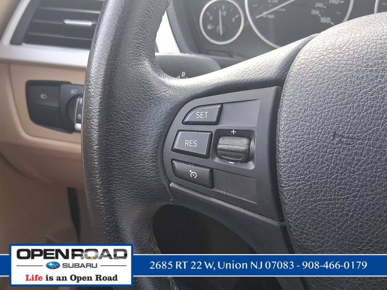 2014 BMW 3 Series 320i