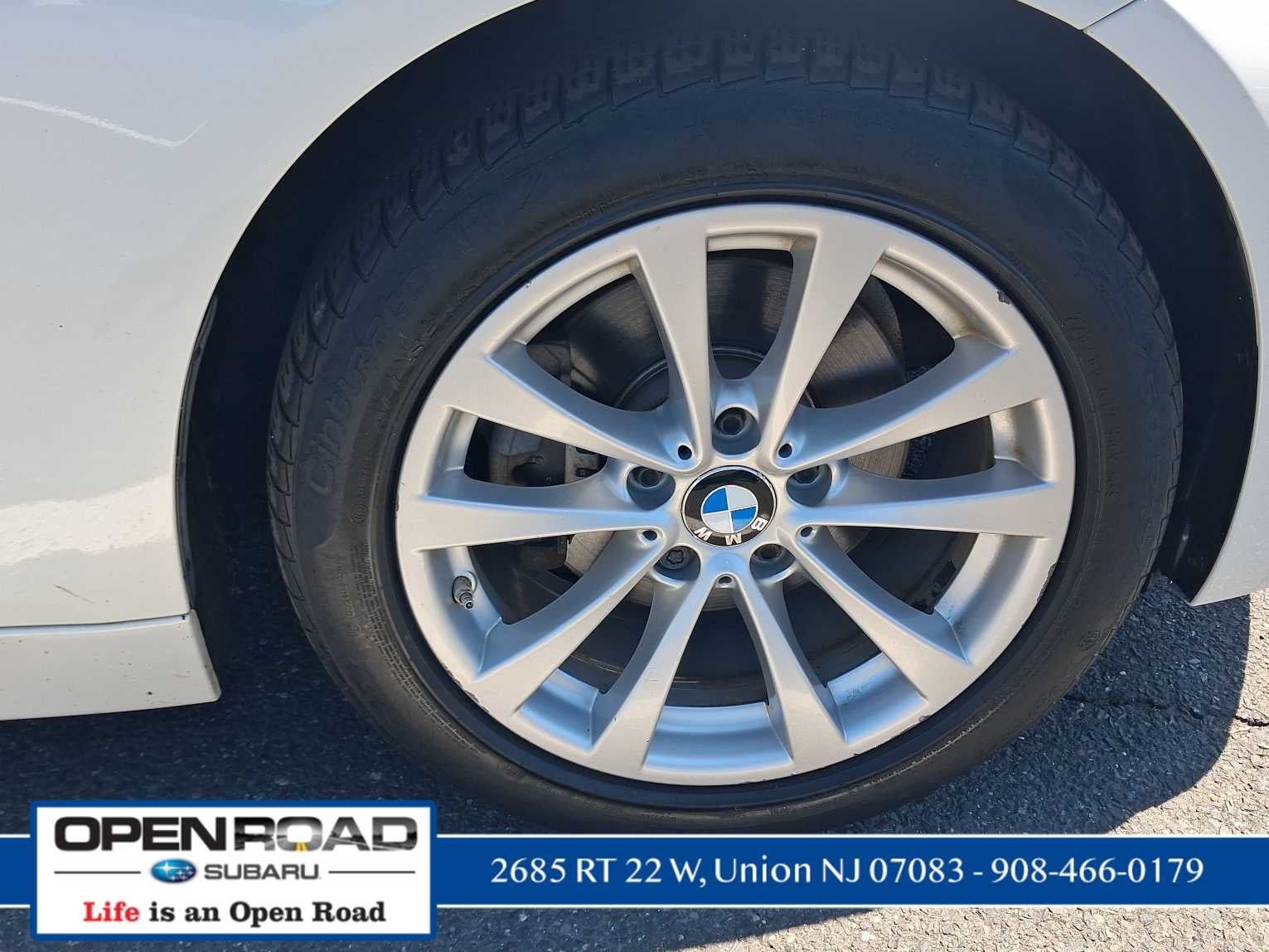 2018 BMW 320i xDrive 320i xDrive