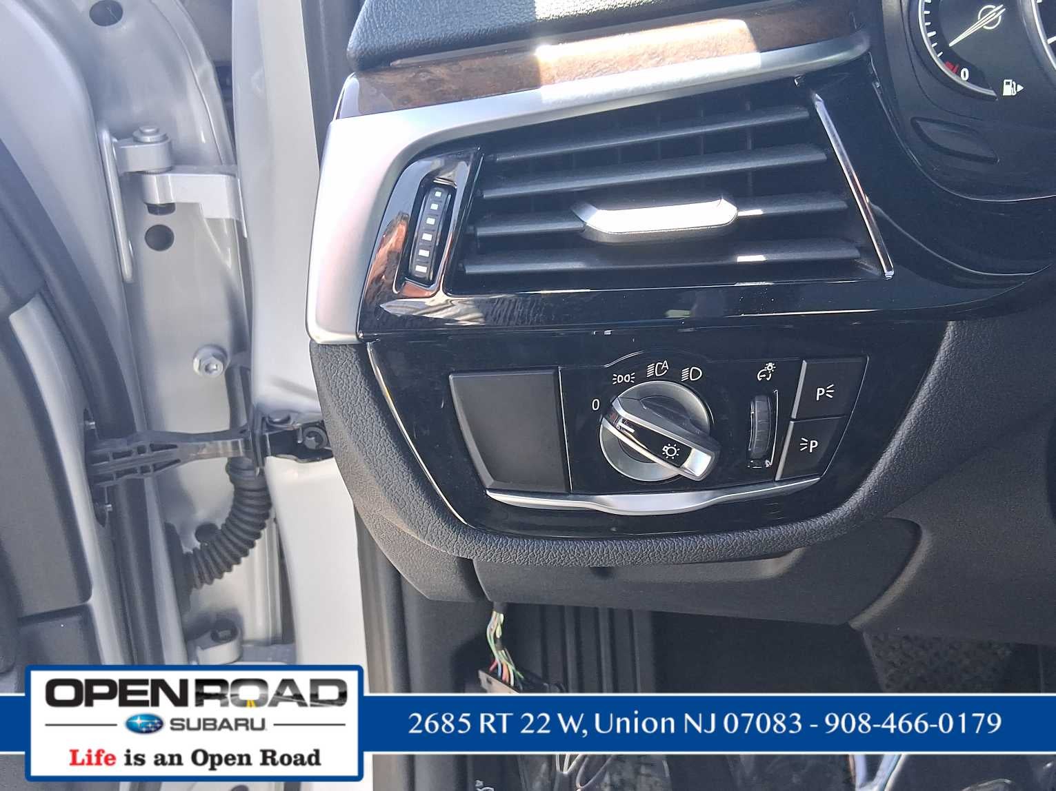 2019 BMW 530i 530i