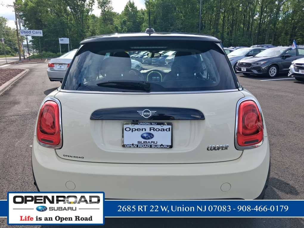 2019 MINI Hardtop 2 Door Cooper