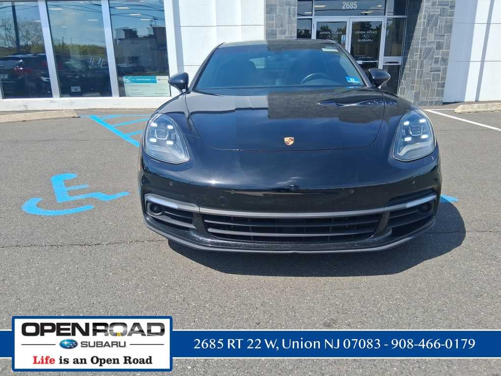 2018 Porsche Panamera 4S