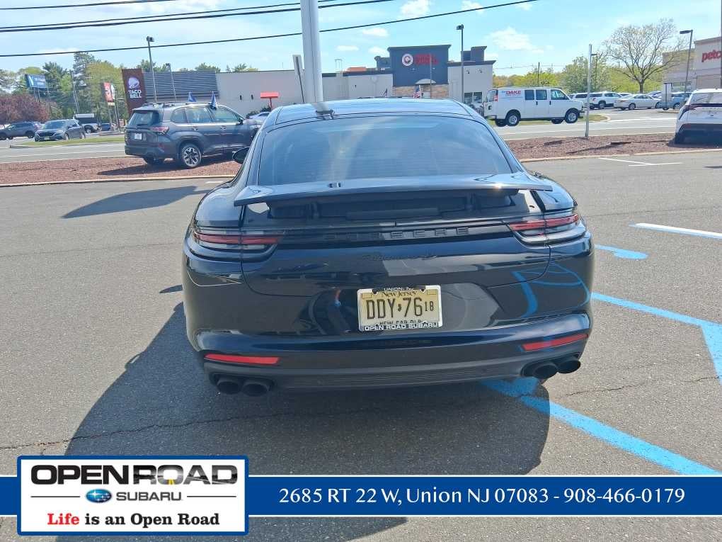 2018 Porsche Panamera 4S