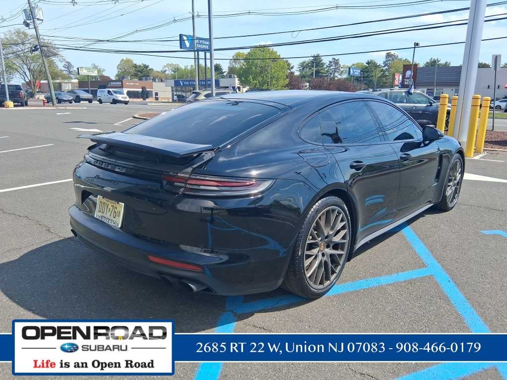 2018 Porsche Panamera 4S