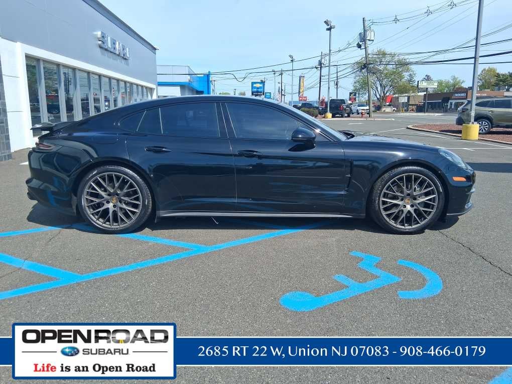 2018 Porsche Panamera 4S