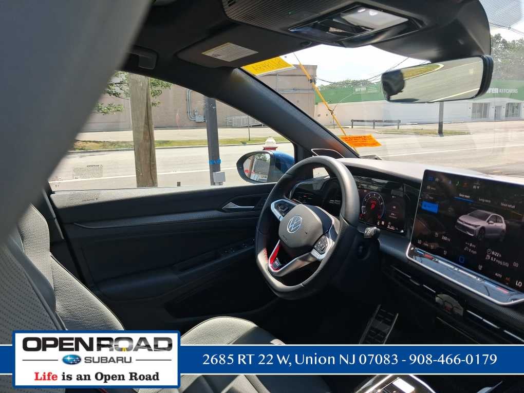 2025 Volkswagen Golf GTI Autobahn