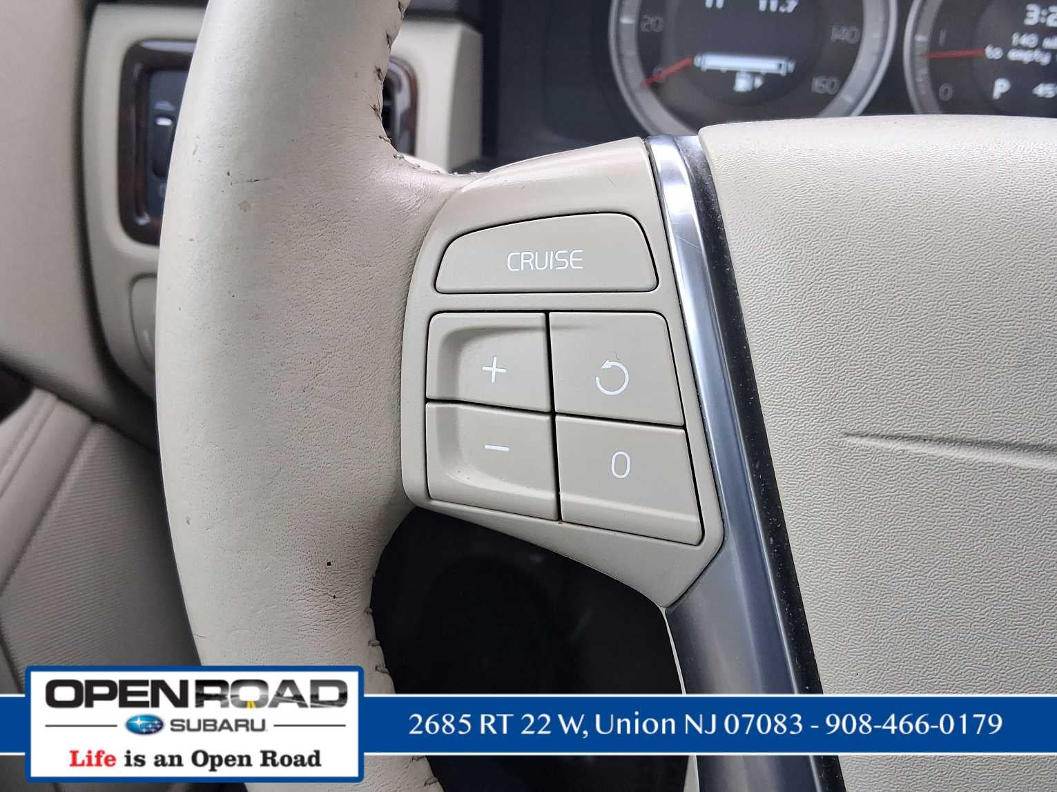 2013 Volvo XC70 3.2L