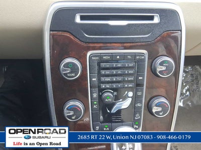 2013 Volvo XC70 3.2L