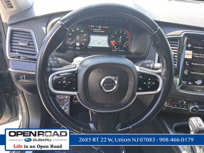 2016 Volvo XC90 T6 Momentum